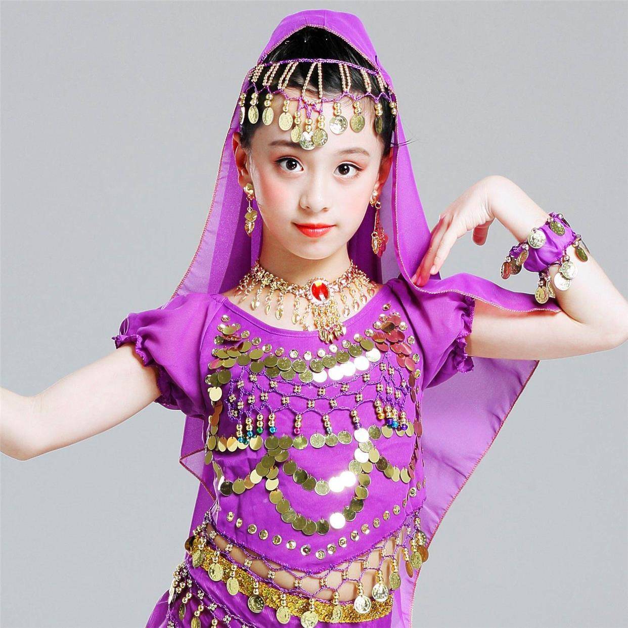 (head covering + veil + necklace + earring + bracelet + shirt + waist chain), average (regulated)